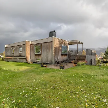 With A View Close To The Center Villa Tromso